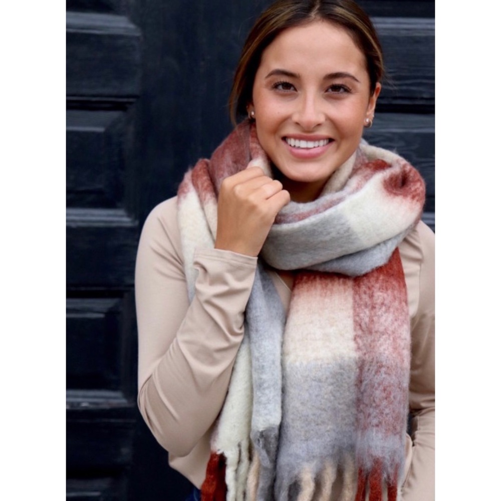 SOLD OUT - Picture 4 of 5